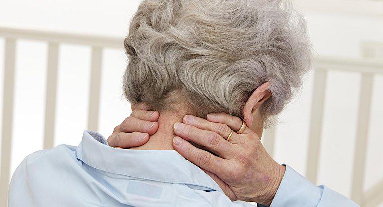 Quali sono i sintomi dell'artrite nel collo?