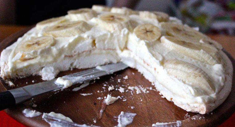 Che cosa è una ricetta facile per una torta al budino di banana?
