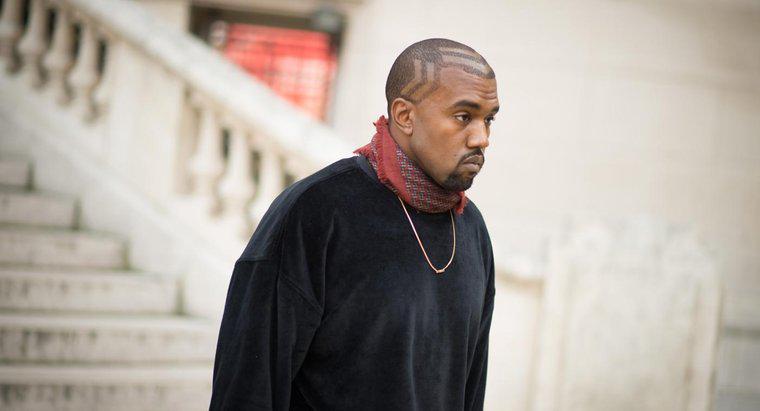 Dove Kanye West vende oggetti dalla sua linea di abbigliamento?