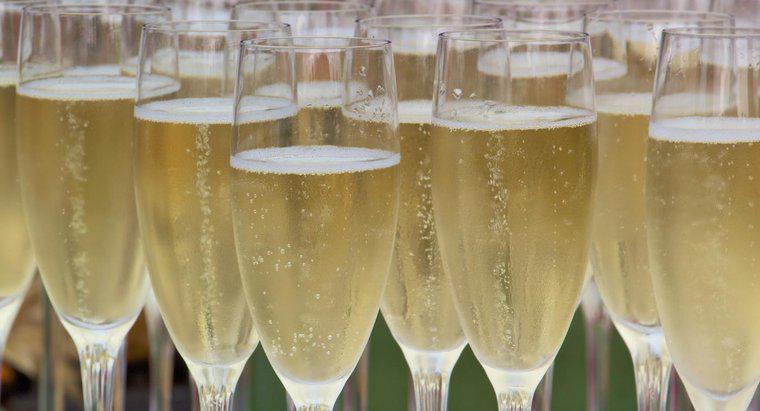 Quanti bicchieri ci sono in un magnum di champagne?