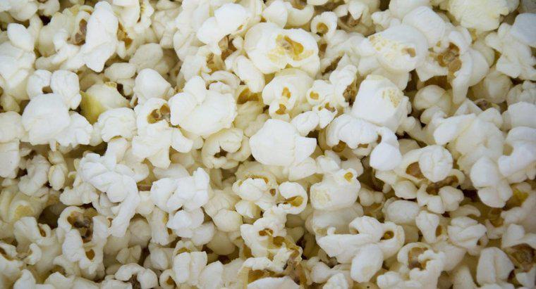 Quanti punti Weight Watcher ci sono in un piccolo popcorn cinematografico AMC?