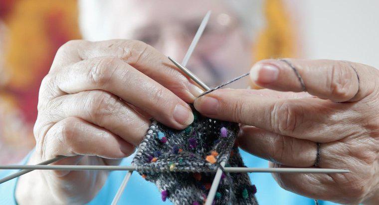 Quando è iniziata la pratica del lavoro a maglia?