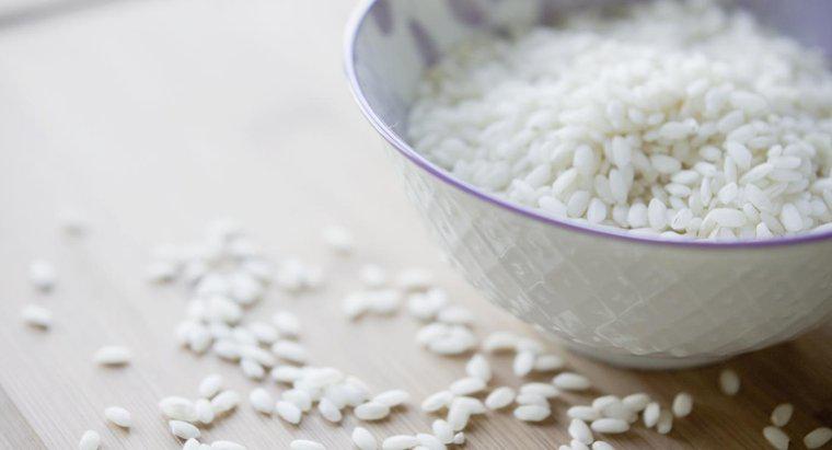 Quanto riso fa una tazza di riso crudo?