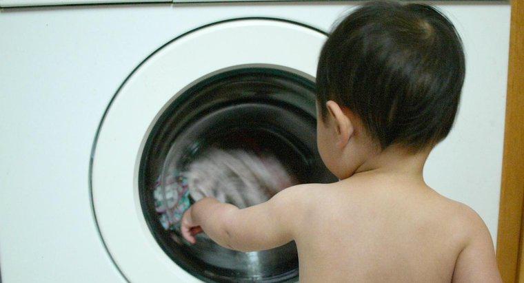 Che cosa è la pulizia a vapore in una lavatrice?