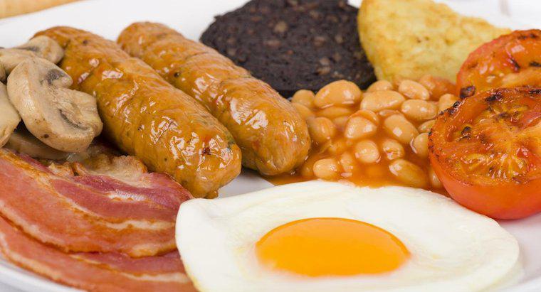 Cosa mangiano le persone scozzesi per colazione?