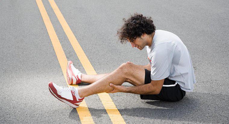 Come diagnosticate la causa di dolore alle gambe e gonfiore?