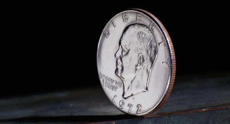 Cos'è un Eisenhower Silver Dollar?