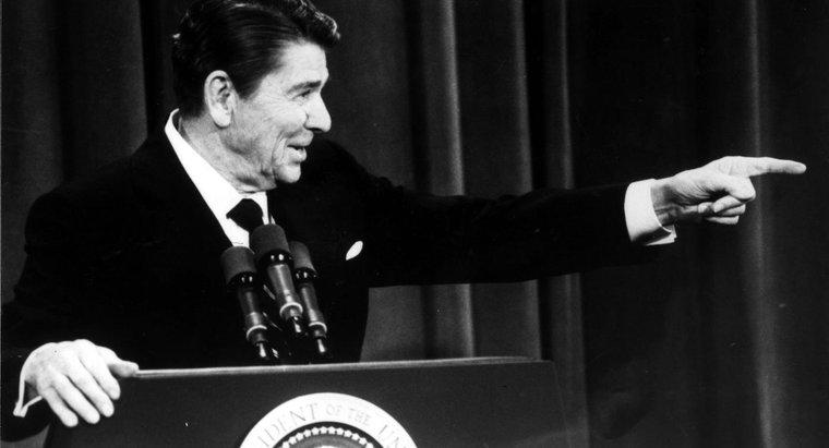 Perché Ronald Reagan ha chiamato "The Great Communicator"?