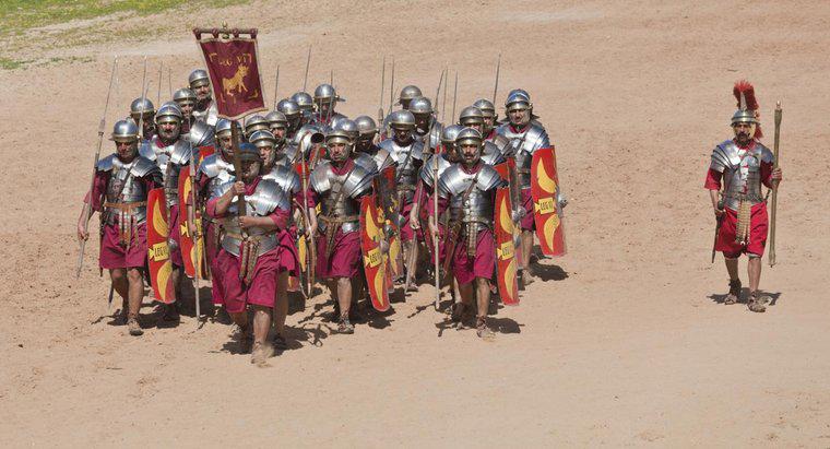 Come è stata organizzata l'esercito romano?