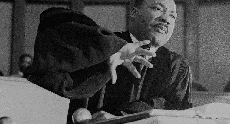 Come si può descrivere Martin Luther King Jr.?