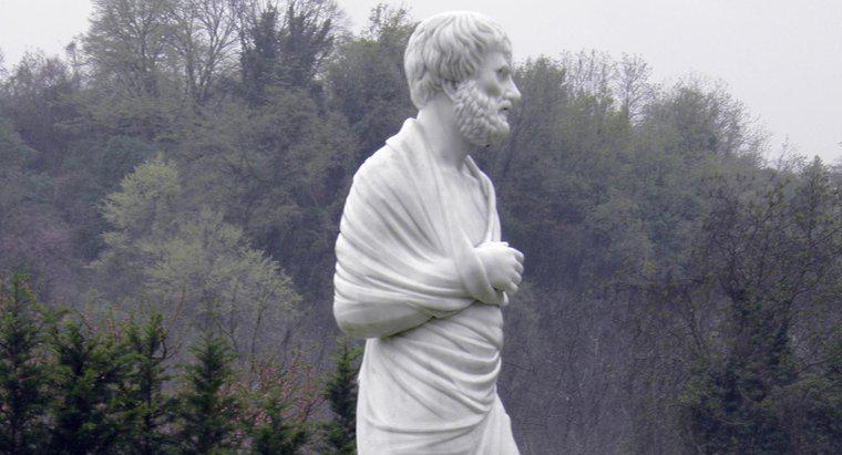 Cosa credeva Aristotele sulla natura umana?