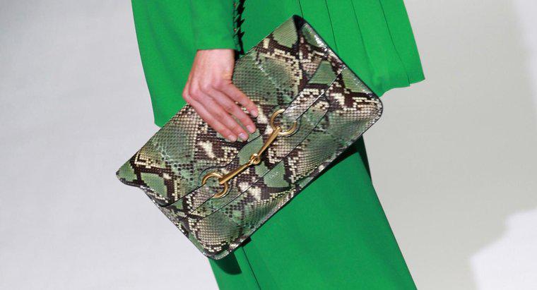 È possibile dire se una borsa Gucci è reale?