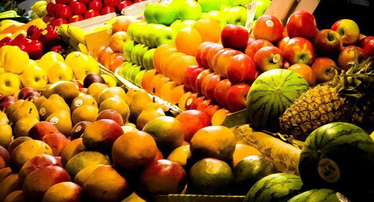 Quali sono alcuni frutti ad alto contenuto di fruttosio da evitare con una dieta a basso contenuto di fruttosio?