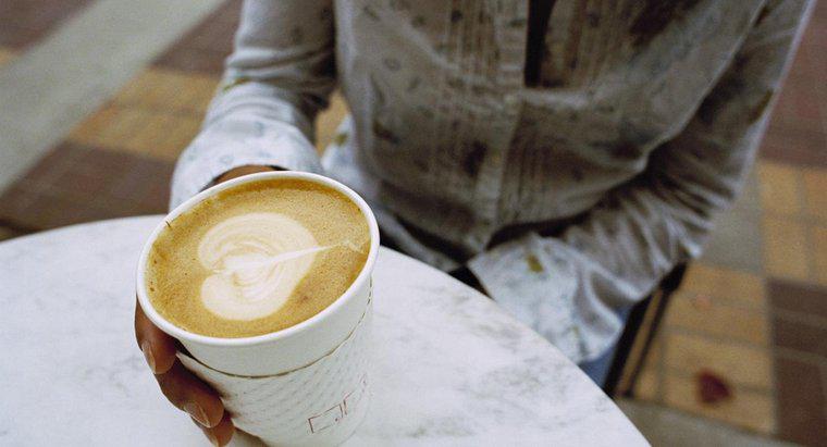Perché la caffeina influisce sulla frequenza cardiaca?
