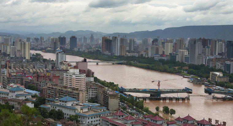 Perché il fiume Huang He è chiamato "China's Sorrow"?