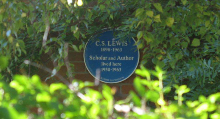 Quanti libri ha scritto C.S. Lewis?