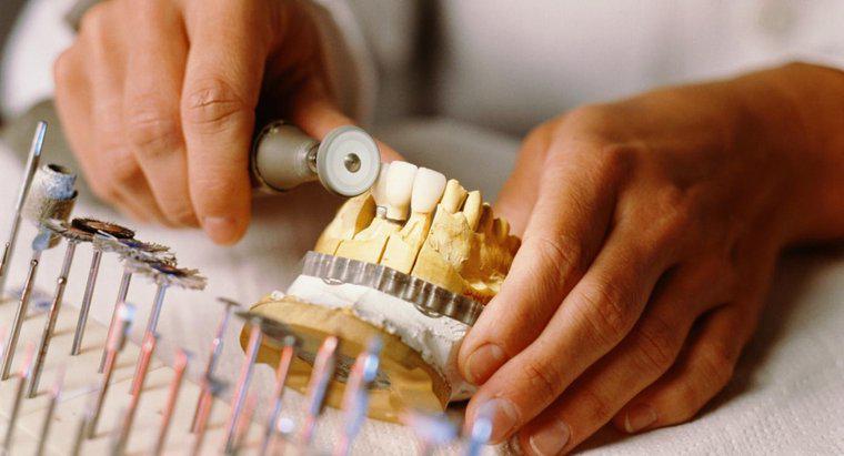 Quali sono le protesi parziali dei denti frontali?