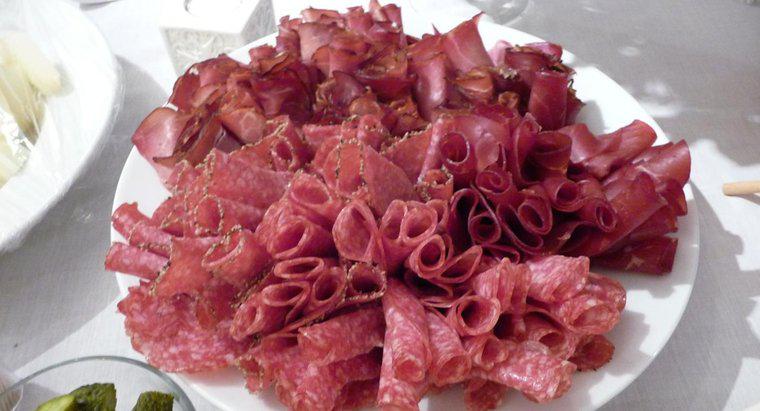 Quanto dura il taglio a freddo della carne nel frigo?