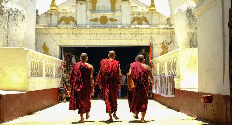 Cosa indossano i buddisti?