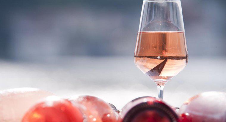 Cos'è il vino Moscato rosa?