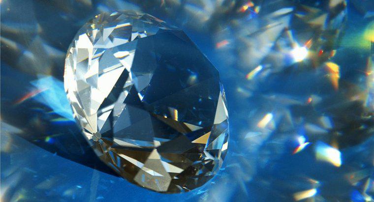 Cos'è un diamante solitario?