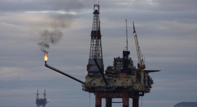 Quali sono alcuni dei pro e contro della trivellazione petrolifera in Alaska?