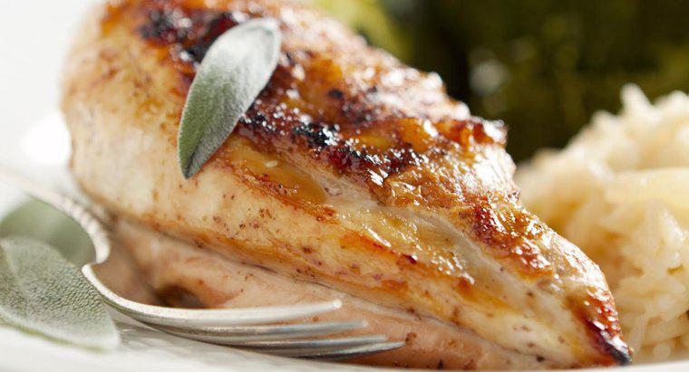 Qual è la migliore temperatura del forno per il petto di pollo?
