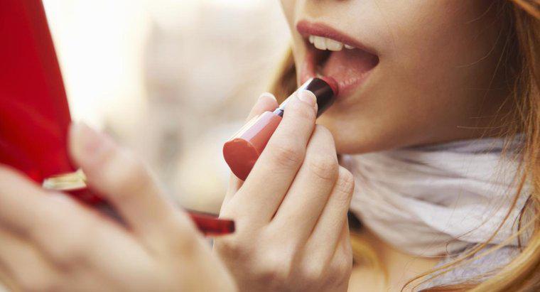 Qual è il modo di ottenere labbra piene?