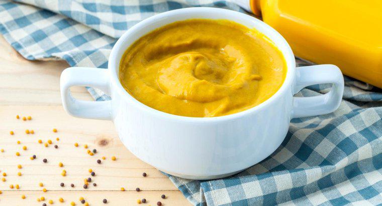 Che cosa è la senape preparata in una ricetta?