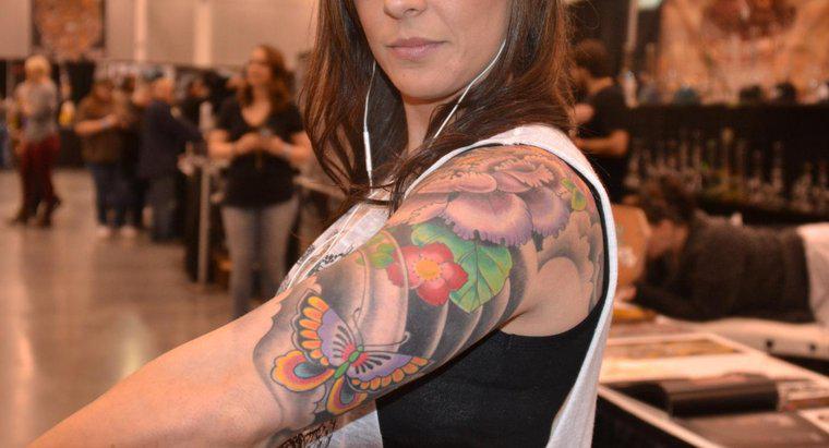Cosa rende un tatuaggio un tatuaggio a mezza manica?