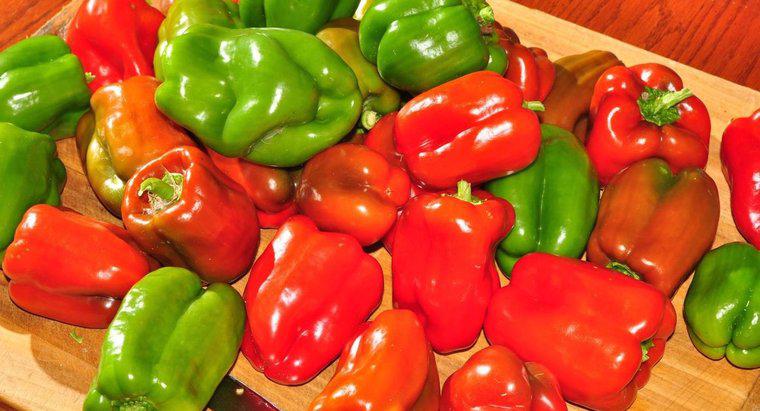 Perché i peperoni rossi costano più dei peperoni verdi?