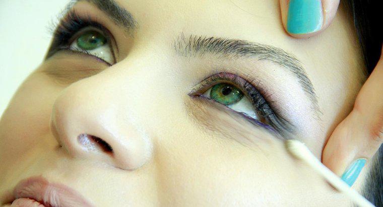 Due genitori dagli occhi verdi possono avere un bambino dagli occhi castani?