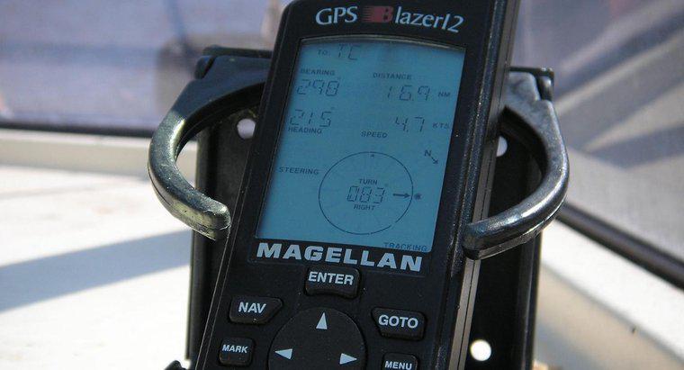 Come si installano gli aggiornamenti GPS Magellan?