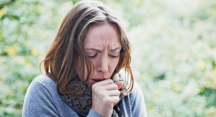 Quali sono i sintomi della polmonite negli adulti?