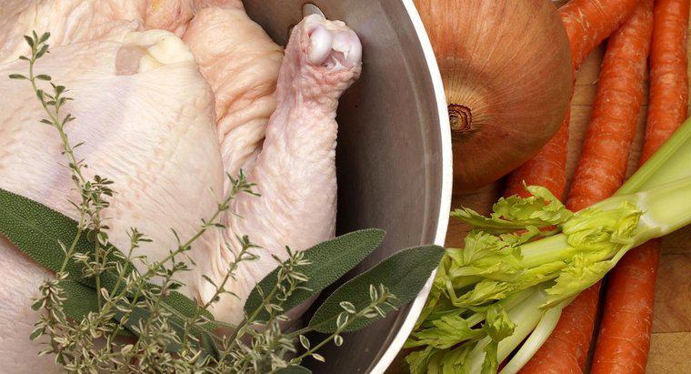 Quanto tempo dovrebbe essere bollito il pollo per il consumo sicuro?