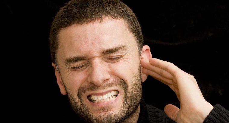 Qual è la superstizione sul tuo orecchio sinistro?