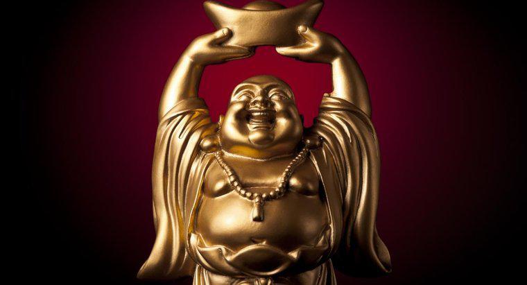 Perché le persone strofinano il ventre del Buddha per una buona fortuna?