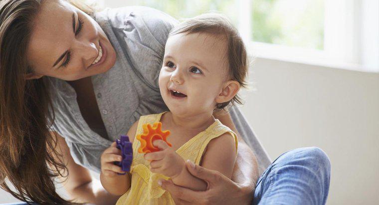 Dove posso trovare corsi gratuiti di baby-sitter online?