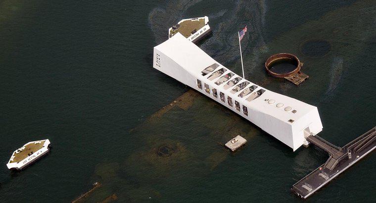 Quante persone sono morte a Pearl Harbor?