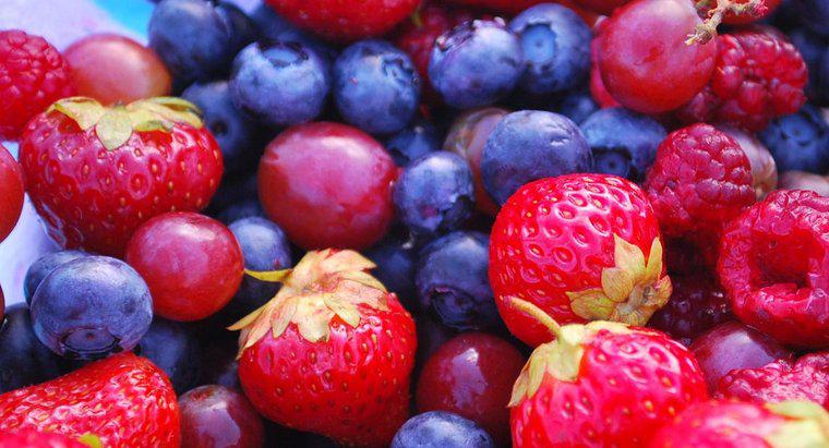 Quali frutti sono noti per abbassare i livelli di zucchero nel sangue?