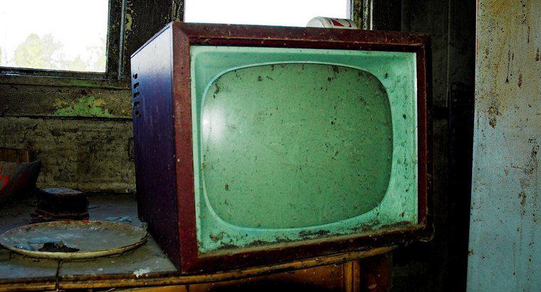 In che anno è stata inventata la televisione?