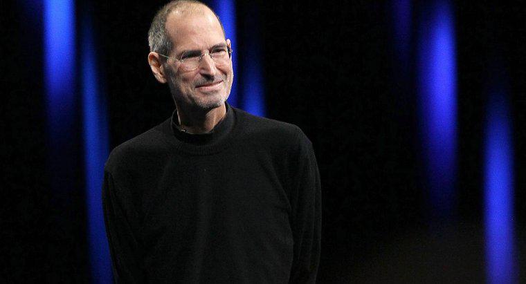 Perché Steve Jobs ha nominato la sua azienda Apple?
