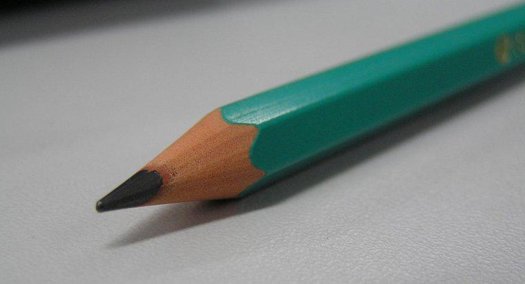 Perché una matita sembra piegata nell'acqua?