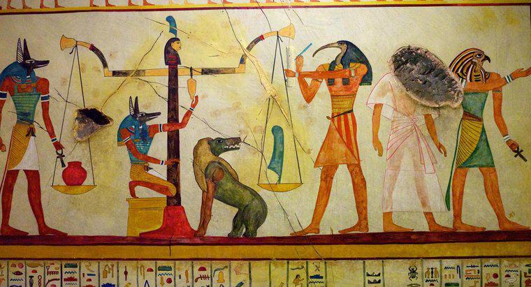 Quali vestiti indossavano gli antichi egizi?