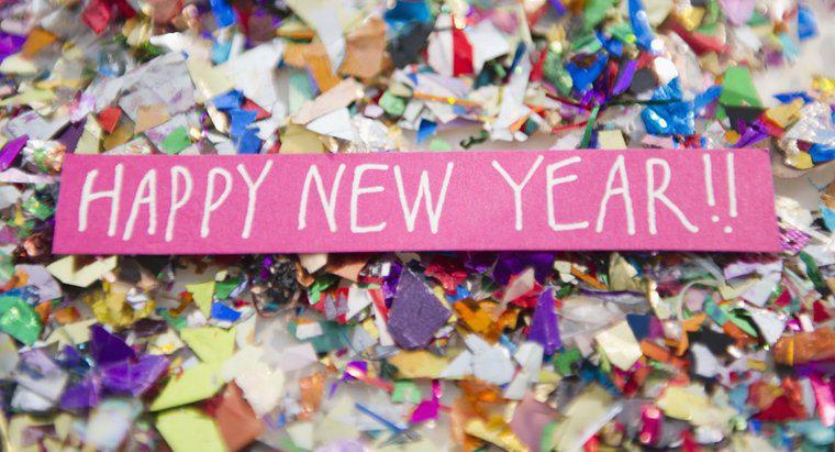 Quali sono i desideri di un nuovo anno per un biglietto di auguri?