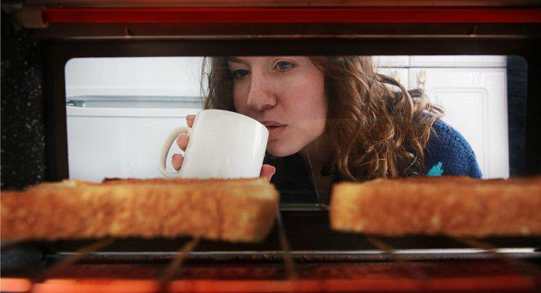 Perché dovresti scollegare un forno tostapane quando non è in uso?