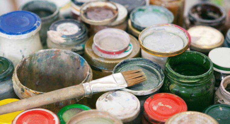 Come si rimuove l'odore di pittura a base di olio?