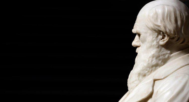 Perché Charles Darwin ha causato polemiche?