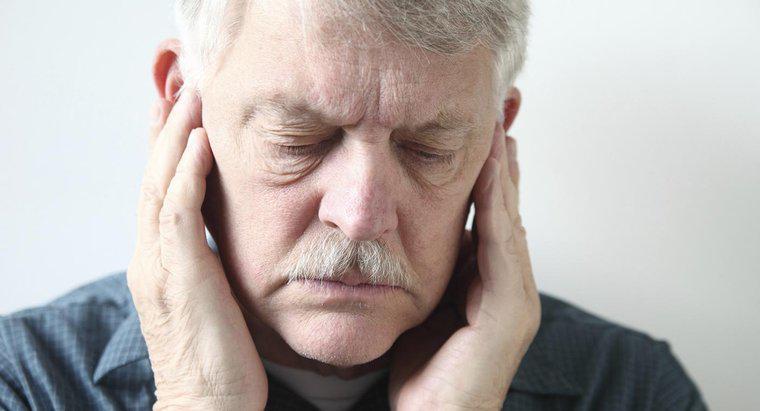 Quali sono le cause più comuni di dolore alle orecchie e alle mascelle?