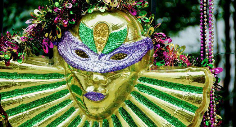 Perché le persone indossano maschere durante il Mardi Gras?